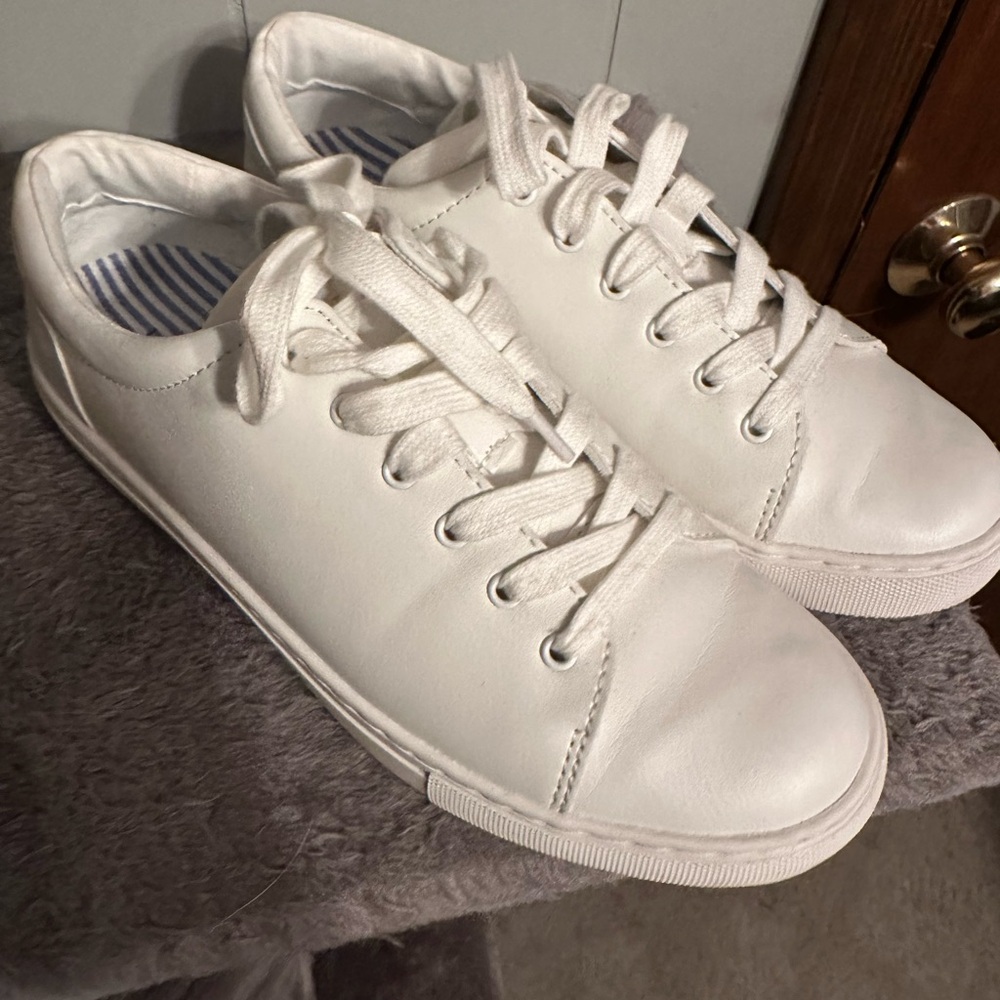 J Jill white tennis shoes